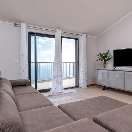 Casa Raimunda, Big Apartment With Amazing Views Arco da Calheta  Eksteriør bilde